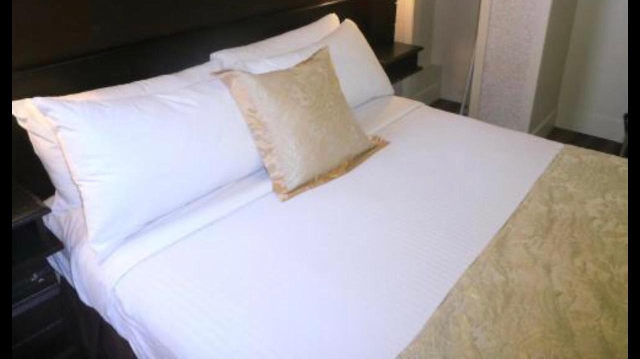 Black Pearl Deluxe Apartments Щецин Екстер'єр фото
